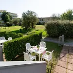Villaggio Luna Due *