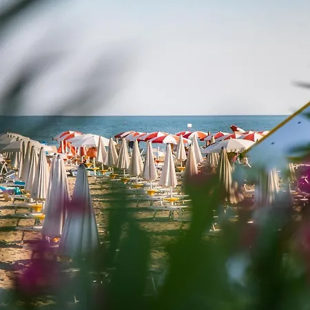 Villaggio Luna Due *