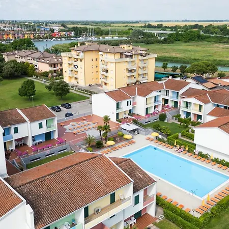 Villaggio Luna Due *