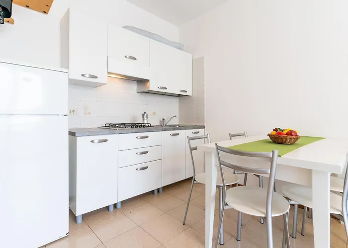 Villaggio Luna Due *