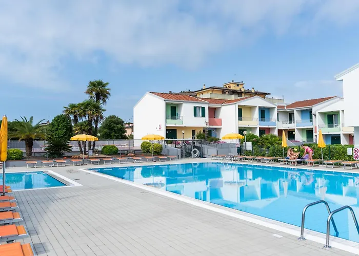 Διαμέρισμα Villaggio Luna Due Καόρλε